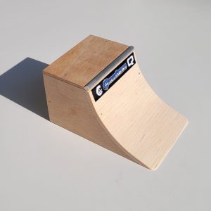Chazan  Quarter Pipe